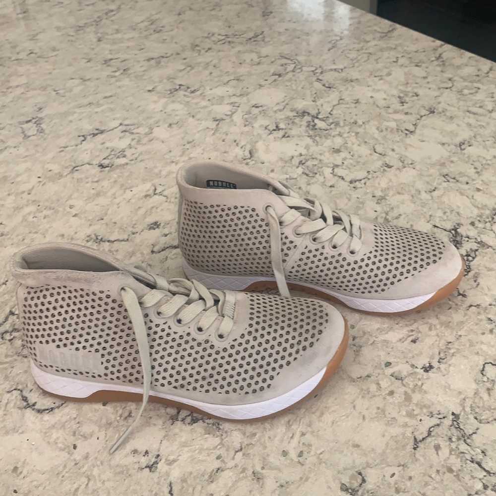 No Bull mid trainers